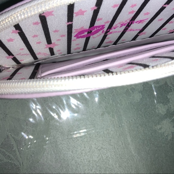 NWT Betsy Johnson Cat Unicorn Wristlet. Lavender - Picture 4 of 4